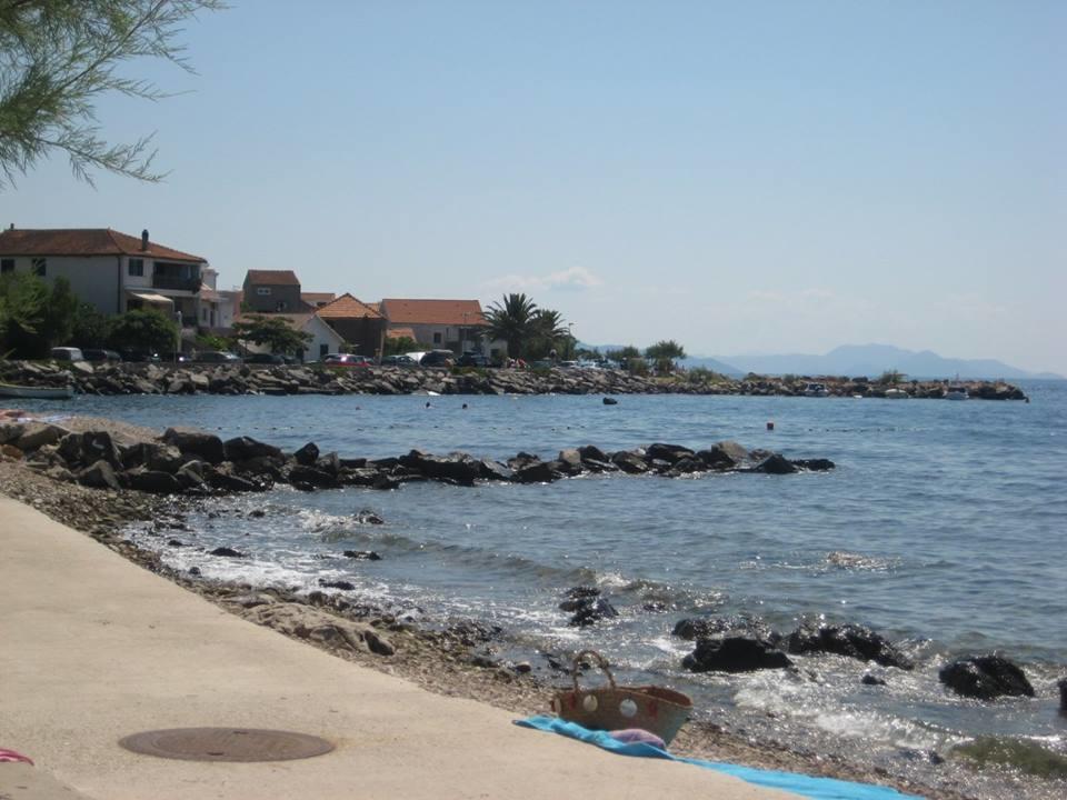 Holiday House Popovic Sucuraj Exterior photo